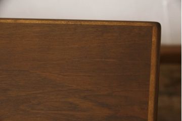 デンマークビンテージ　チーク材　機能的なデザインとつくりが魅力的なエレベーターテーブル(ダイニングテーブル、エクステンションテーブル、作業台、バタフライテーブル、ヴィンテージ、北欧)(R-059629)