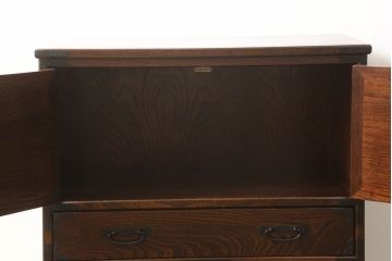 中古　美品　志太民芸家具　中桐　金具が印象的な箪笥(タンス、引き出し、収納箪笥、サイドチェスト)(定価約28万円)(R-059631)