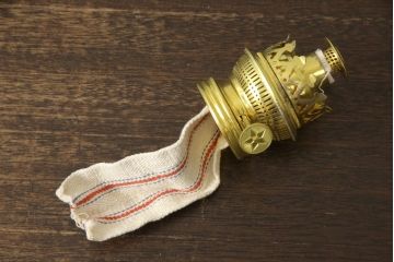 和製アンティーク　デッドストック品　巻芯14番　レトロな佇まいがお洒落な空間づくりに活躍するオイルランプ(灯油ランプ、卓上ランプ)(R-059636)