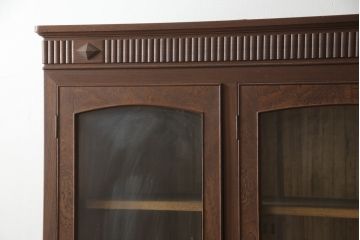 和製アンティーク　最高級!　大正ロマン　総欅(ケヤキ)材　作り込み・デザイン・杢目どれをとっても素晴らしい最高級のキャビネット(食器棚、戸棚、収納棚、カップボード)(R-059645)