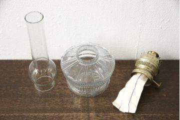和製アンティーク　デッドストック品　巻芯14番　レトロな佇まいがお洒落な空間づくりに活躍するオイルランプ(灯油ランプ、卓上ランプ)(R-059653)