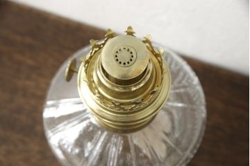 和製アンティーク　デッドストック品　巻芯14番　レトロな佇まいがお洒落な空間づくりに活躍するオイルランプ(灯油ランプ、卓上ランプ)(R-059657)
