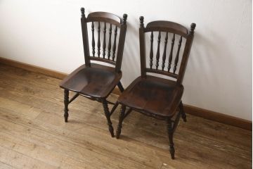 ビンテージ家具　松本民芸家具　クラシカルなダイニングづくりにぴったりの安川式スピンドルチェア2脚セット(板座チェア、ダイニングチェア、椅子、ヴィンテージ)(R-059681)