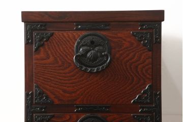 中古　美品　岩谷堂箪笥　スリムなサイズで取り入れやすい縦型チェスト(引き出し、和タンス、収納たんす)(R-059701)