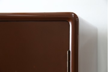 ※塗装にダメージあり※　和製ヴィンテージ　最高級品　総漆塗り　漆絵入り　内部桐材　品のある雰囲気を醸し出すワードローブ　(R-059709)