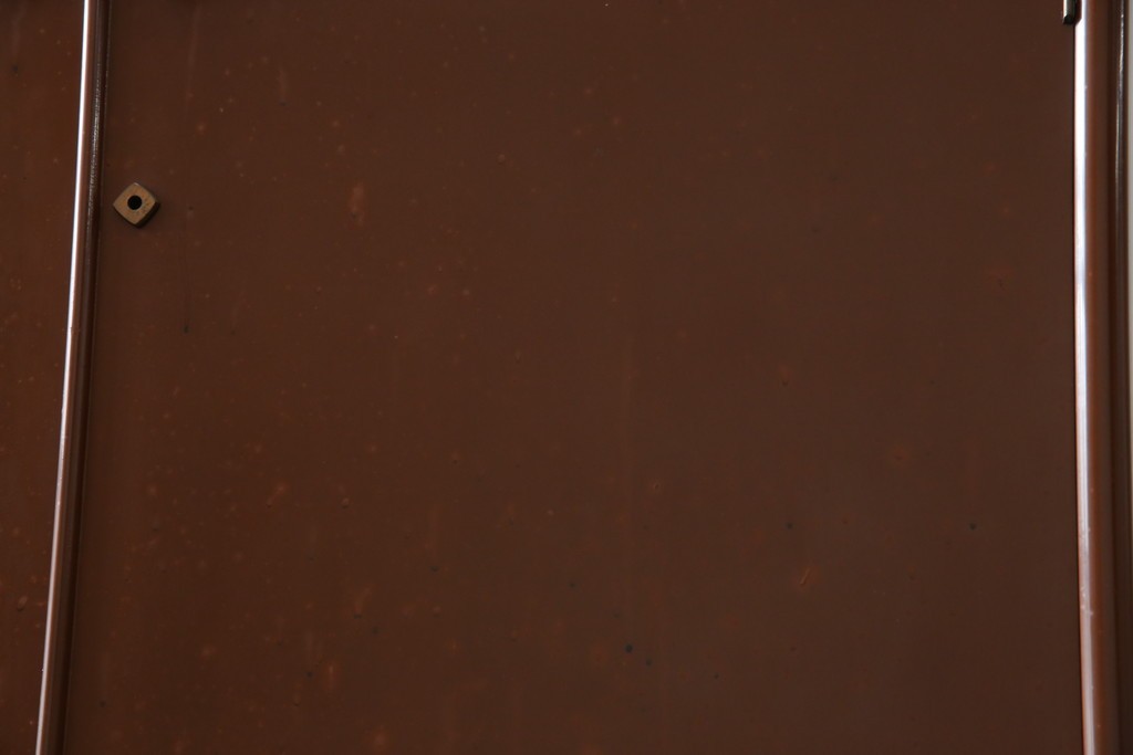 ※塗装にダメージあり※　和製ヴィンテージ　最高級品　総漆塗り　漆絵入り　内部桐材　品のある雰囲気を醸し出すワードローブ　(R-059709)