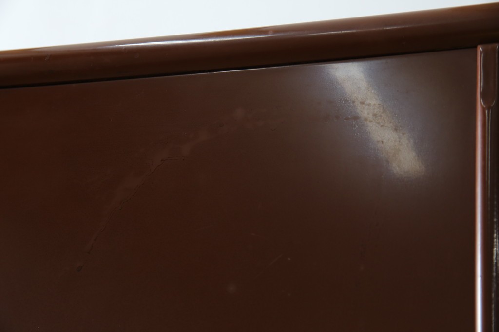 ※塗装にダメージあり※　和製ヴィンテージ　最高級品　総漆塗り　漆絵入り　内部桐材　品のある雰囲気を醸し出すワードローブ　(R-059709)