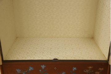 和製ビンテージ　最高級品　総漆塗り　漆絵入り　内部桐材　品のある雰囲気を醸し出すワードローブ(衣装タンス、収納棚、ヴィンテージ)(R-059709)