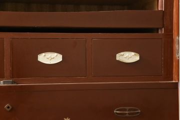 和製ビンテージ　最高級品　総漆塗り　漆絵入り　内部桐材　品のある雰囲気を醸し出す衣装タンス(着物箪笥、和たんす、ヴィンテージ)(R-059710)