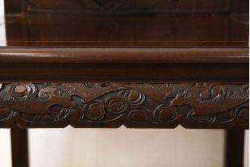 ビンテージ家具　中国　珍品　希少!　花梨(カリン)材　龍の彫刻が目を引くアームチェア(板座チェア、ダイニングチェア、椅子、ヴィンテージ)(R-059716)