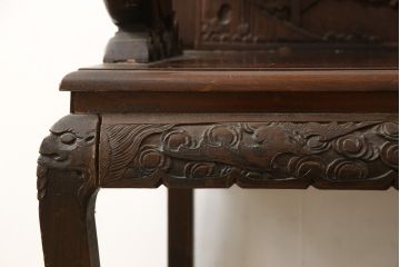 ビンテージ家具　中国　珍品　希少!　花梨(カリン)材　龍の彫刻が目を引くアームチェア(板座チェア、ダイニングチェア、椅子、ヴィンテージ)(R-059718)