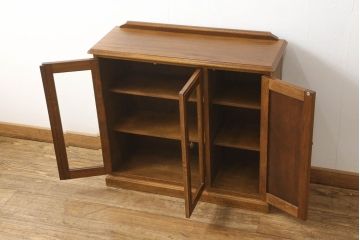 中古　三越　Brugge(ブルージュ)　扉にあしらわれたバラのレリーフが上品なサイドボード(キャビネット、飾り棚、収納棚、戸棚)(R-059728)