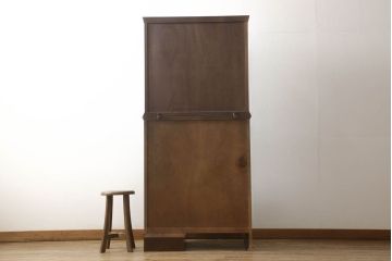 中古　国産　民芸家具　大人の落ち着きのある空間を演出するビューローブックケース(収納棚、戸棚、ライティングビューロー、本箱、在宅ワーク、在宅用、ワークデスク)(R-059734)