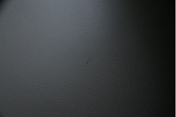 中古　超美品　スペイン　ウルタド(HURTADO)　クラシカルな雰囲気と重厚感のある佇まいが魅力の本革アームチェア(椅子、イス、レザー)(定価約60万円)(R-059736)