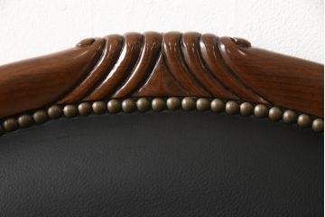 中古　美品　スペイン　ウルタド(HURTADO)　ワンランク上の空間づくりにおすすめの本革アームチェア(椅子、イス、レザー)(定価約30万円)(R-059737)