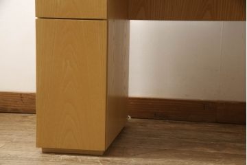 中古　美品　Cassinaixc.(カッシーナイクスシー)　オーク材　スタイリッシュなデザインが魅力的なメイクアップドレッサー+チェアセット(鏡台、ミラー、チェア、椅子)(定価約55万円)(R-059742)