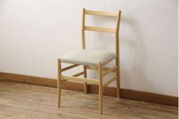 中古　美品　Cassinaixc.(カッシーナイクスシー)　オーク材　スタイリッシュなデザインが魅力的なメイクアップドレッサー+チェアセット(鏡台、ミラー、チェア、椅子)(定価約55万円)(R-059742)