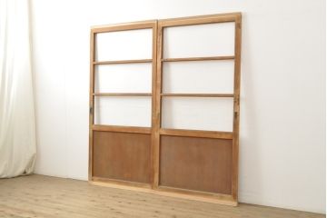 アンティーク建具　昭和中期　レトロな部屋づくりにぴったり!古い木製のガラス戸2枚セット(引き戸、建具)(R-059754)