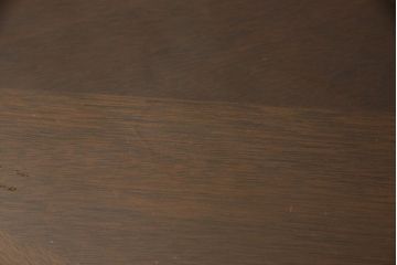 中古　美品　アメリカ家具　LANE(レーン)　天板のデザインと脚部の装飾が魅力的なセンターテーブル(リビングテーブル、コーヒーテーブル、ラウンドテーブル、ローテーブル)(R-059757)