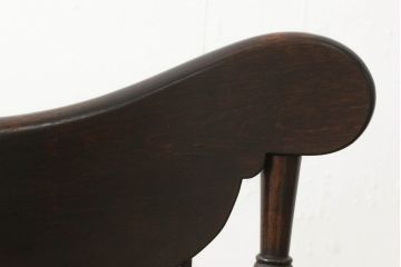 中古　美品　松本民芸家具　クラシカルな雰囲気ただよう#39A型ロッキングチェア(定価約18万円)(アームチェア、板座チェア、揺り椅子、イス)(R-059762)