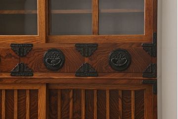 中古　美品　岩谷堂箪笥　収納力抜群! 上質な和の空間づくりに取り入れたい水屋箪笥(定価約120万円)(キャビネット、食器棚、戸棚、収納棚)(R-059763)