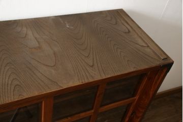 中古　美品　岩谷堂箪笥　収納力抜群! 上質な和の空間づくりに取り入れたい水屋箪笥サイドボード(キャビネット、食器棚、戸棚、収納棚)(R-059764)