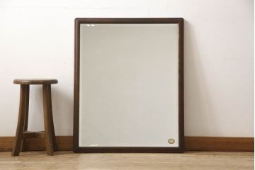 中古　北海道民芸家具　シンプルなデザインで取り入れやすいミラー(壁掛け鏡、ウォールミラー)(R-059780)
