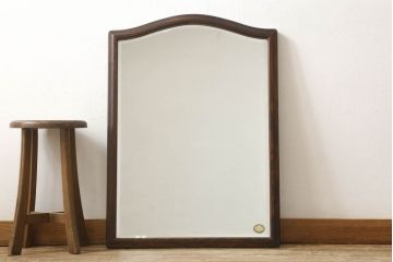 中古　北海道民芸家具　シックな木製フレームのミラー(鏡)(R-059781)