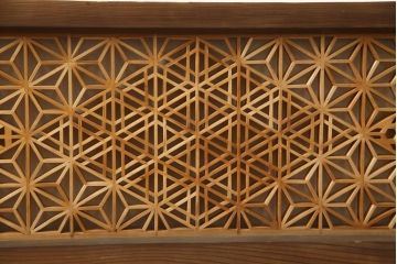 ビンテージ建具　華やかな文様が魅力的!　小振りな組子欄間2枚セット(明り取り、明かり取り、ヴィンテージ)(R-059793)