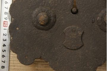 アンティーク雑貨　時代の味を感じる蔵戸の錠前金具(ディスプレイ雑貨、蔵戸パーツ)(R-059803)
