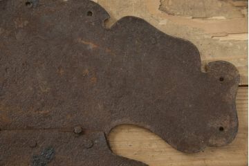 アンティーク雑貨　巾着モチーフが趣あふれる蔵戸の錠前金具(ディスプレイ雑貨、蔵戸パーツ)(R-059804)