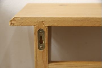 中古　パイン材　木の温かみを感じるナチュラルなウォールラック(壁掛け飾り棚、ウォールシェルフ、ウッドシェルフ、木製ラック)(R-059805)