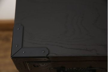 中古　欅産業　仙台箪笥　黒漆塗り　和モダンな空間づくりに活躍するサイドボード(サイドチェスト、引き出し、収納箪笥)(定価約57万円)(R-059815)