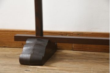 和製ビンテージ　松本民芸家具　総欅(ケヤキ)材　和の趣あふれる佇まいが魅力的な衣桁(衣紋掛け、ハンガーラック、ヴィンテージ)(R-059819)