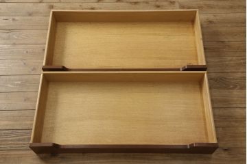 中古　美品　DREXEL HERITAGE(ドレクセルヘリテイジ)　Touraine(ツーレイン)　流れるような曲線が美しいワードローブ(定価約100万円)(衣装タンス、洋服タンス、収納棚)(R-059827)