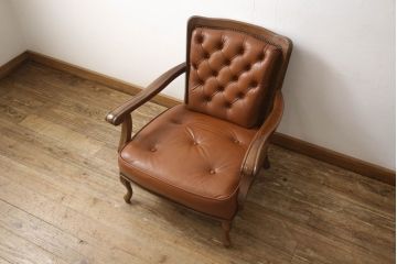 中古　美品　奈技工房　明るい色味の本革が目を惹く1人掛けレザーソファ(1Pソファ、アームチェア、ラウンジチェア、サロンチェア)(定価約25万円)(R-059843)