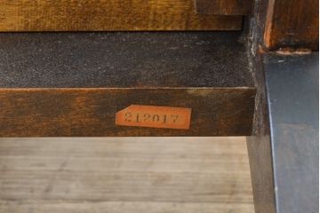 和製ビンテージ　北海道民芸家具　どこから見ても美しい!随所に見られる凝った作り込みが目を引く1人掛けソファ(一人掛けソファ、アームチェア、椅子、イス、1P、ヴィンテージ)(R-059858)