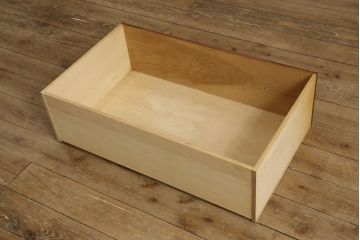 中古　三越家具　カントリーハウス　洋風家具　イギリスカントリースタイルのような温かみのある空間づくりにおすすめのワードローブ(洋服タンス、収納棚、衣装タンス)(R-059864)