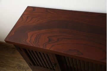 中古　美品　伝統民芸家具　迫力のある杢目が魅力的な岩谷堂箪笥サイドボード(引き出し、収納棚、サイドキャビネット)(R-059891)
