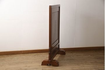 中古　超美品　最高級工芸品　総欅(ケヤキ)材　玉杢無垢材　重厚感漂う総漆塗りの衝立て(つい立て、パーテーション、間仕切り)(定価約120万円)(R-059893)