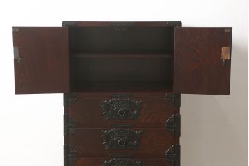 中古　美品　岩谷堂箪笥　細部の意匠に職人のこだわりを感じる立長箪笥(縦型チェスト、衣装たんす、収納箪笥、整理箪笥、引き出し)(R-059894)