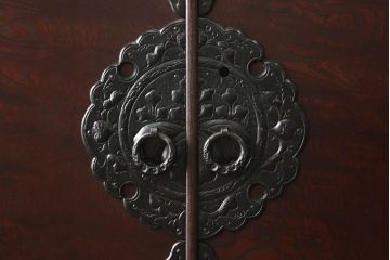 中古　美品　岩谷堂箪笥　細部の意匠に職人のこだわりを感じる立長箪笥(縦型チェスト、衣装たんす、収納箪笥、整理箪笥、引き出し)(R-059894)