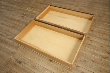 中古　美品　松本民芸家具　当店リメイク　D-I型洋服タンス　シックな大人空間を演出してくれる収納棚(靴箱、下駄箱、キャビネット、ワードローブ)(R-059902)