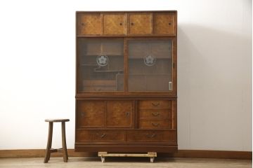 中古　美品　高級品　江戸指物　内部桐材　御蔵桑材(島桑)の美しい杢目が目を惹く重ね茶箪笥(茶棚、違い棚、収納棚、引き出し、戸棚)(定価約70万円)(R-059906)