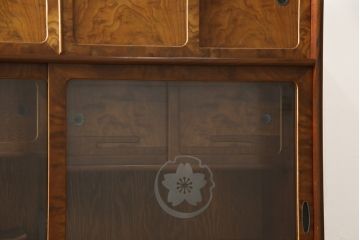 中古　美品　高級品　江戸指物　内部桐材　御蔵桑材(島桑)の美しい杢目が目を惹く重ね茶箪笥(茶棚、違い棚、収納棚、引き出し、戸棚)(定価約70万円)(R-059906)