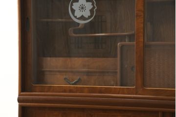 中古　美品　高級品　江戸指物　内部桐材　御蔵桑材(島桑)の美しい杢目が目を惹く重ね茶箪笥(茶棚、違い棚、収納棚、引き出し、戸棚)(定価約70万円)(R-059906)