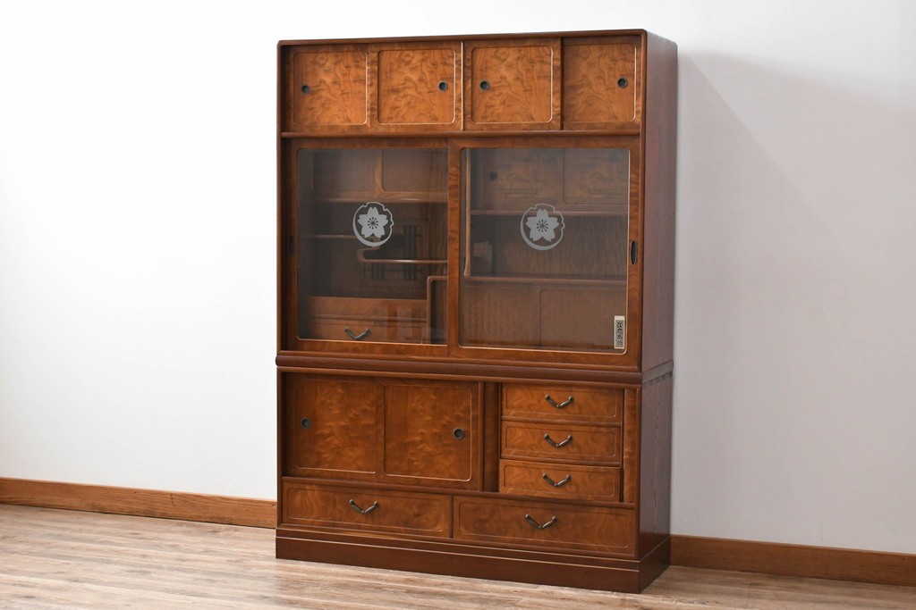 中古　美品　高級品　江戸指物　内部桐材　御蔵桑材(島桑)の美しい杢目が目を惹く重ね茶箪笥(茶棚、違い棚、収納棚、引き出し、戸棚)(定価約70万円)(R-059906)