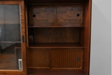 中古　美品　高級品　江戸指物　内部桐材　御蔵桑材(島桑)の美しい杢目が目を惹く重ね茶箪笥(茶棚、違い棚、収納棚、引き出し、戸棚)(定価約70万円)(R-059906)