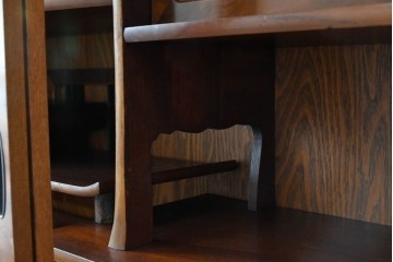 中古　美品　高級品　江戸指物　内部桐材　御蔵桑材(島桑)の美しい杢目が目を惹く重ね茶箪笥(茶棚、違い棚、収納棚、引き出し、戸棚)(定価約70万円)(R-059906)