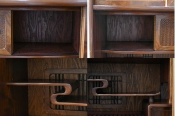 中古　美品　高級品　江戸指物　内部桐材　御蔵桑材(島桑)の美しい杢目が目を惹く重ね茶箪笥(茶棚、違い棚、収納棚、引き出し、戸棚)(定価約70万円)(R-059906)